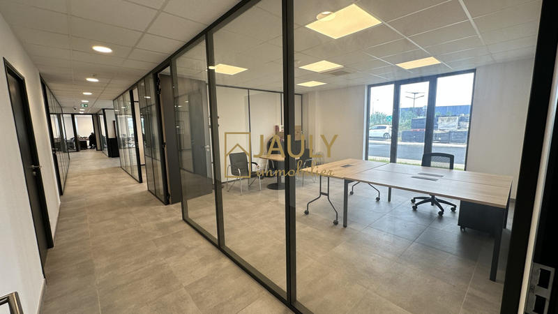 Entrepôt - 2 507 m²