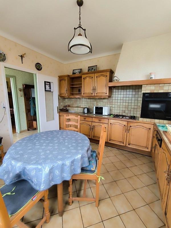 Maison - 104 m² - 6 pièces