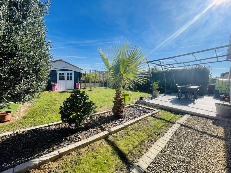 Maison - 95 m² - 5 pièces