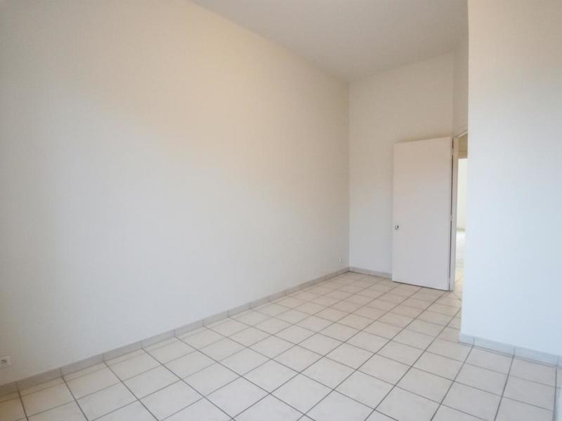 Appartement - 96 m² - 4 pièces