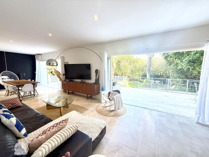 Mas - 210 m² - 5 pièces