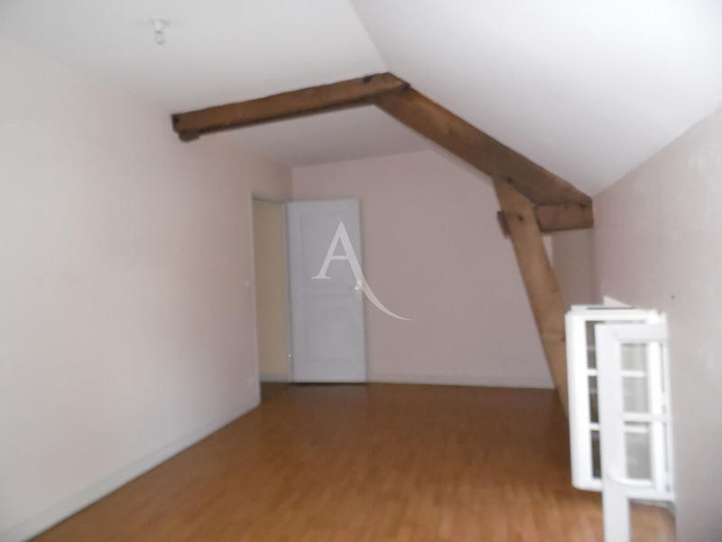 Appartement - 90 m² - 3 pièces