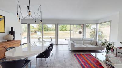 Maison - 159 m² - 6 pièces