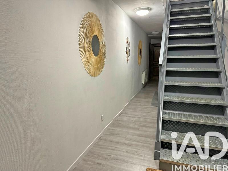 Maison - 180 m² - 5 pièces