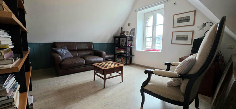 Maison - 180 m² - 7 pièces