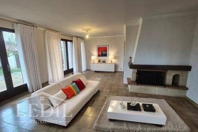 Maison - 135 m² - 4 pièces
