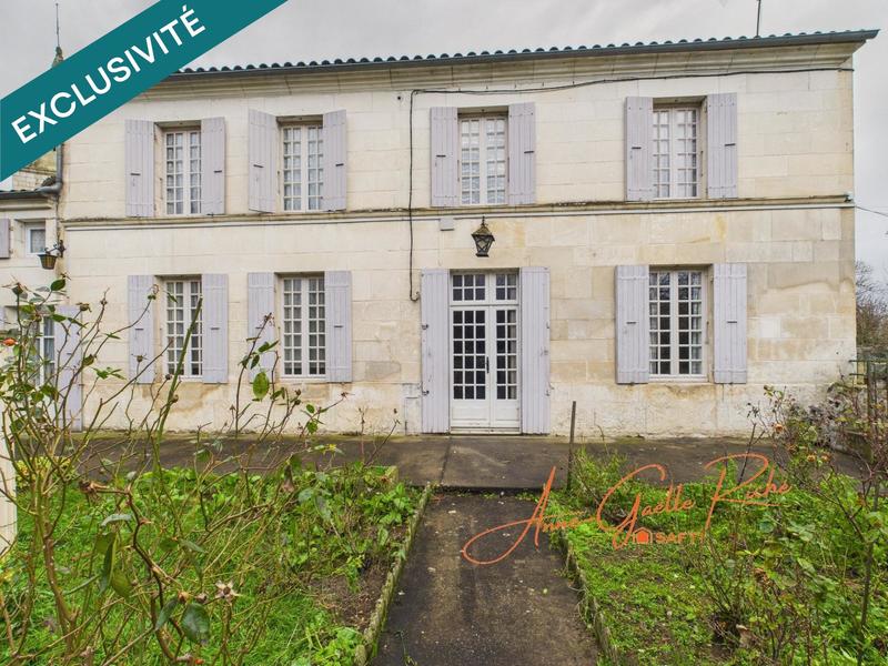 Maison - 317 m² - 10 pièces