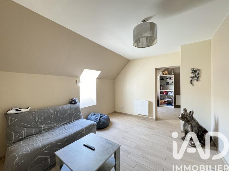 Maison - 255 m² - 10 pièces