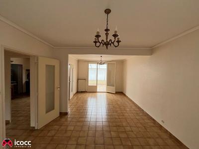 Maison de ville - 82 m² - 5 pièces