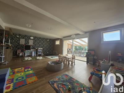 Maison - 359 m² - 8 pièces