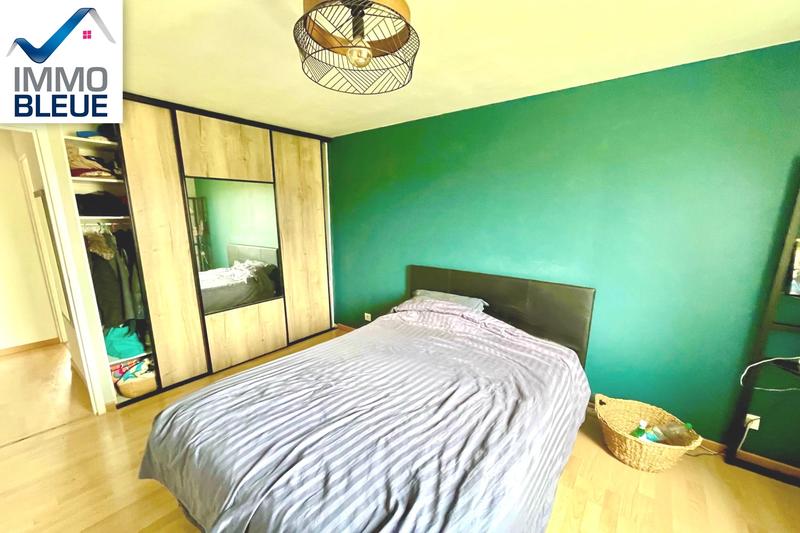 Pavillon - 100 m² - 5 pièces