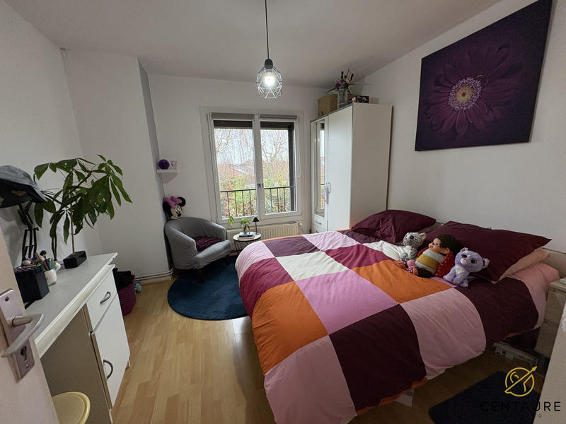 Maison - 95 m² - 4 pièces