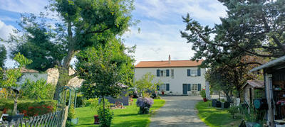 Maison - 147 m² - 5 pièces