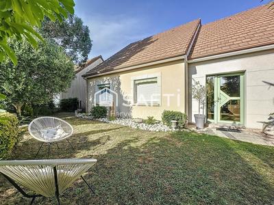 Maison - 194 m² - 7 pièces