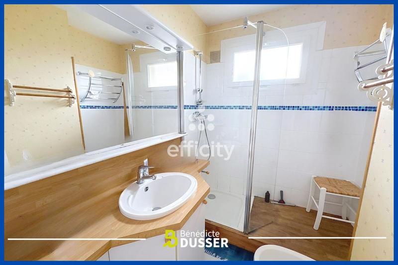 Maison - 120 m² - 7 pièces