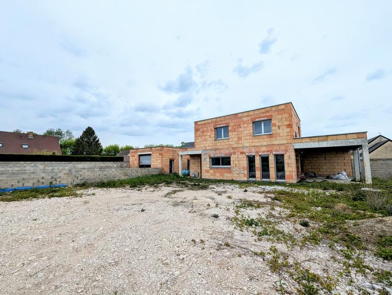 Maison - 125 m² - 5 pièces