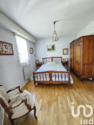 Appartement - 93 m² - 4 pièces