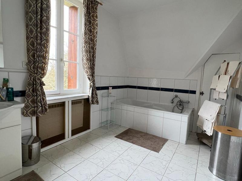 Propriété - 410 m² - 12 pièces