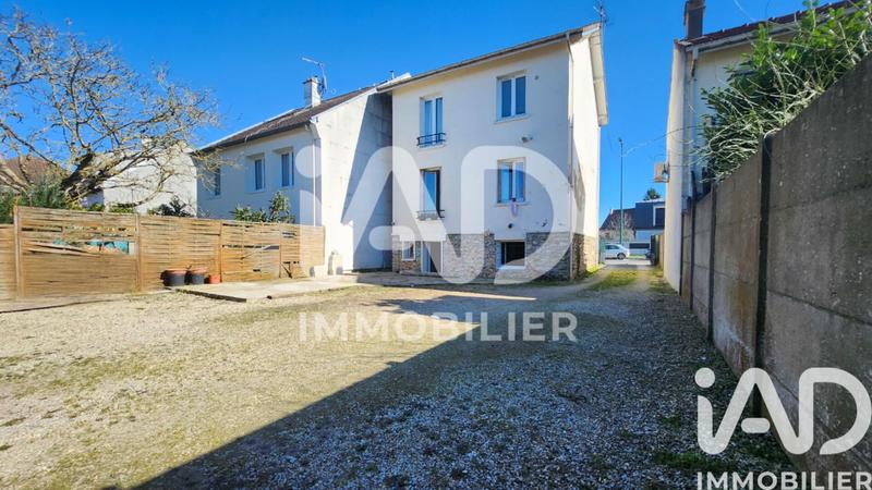 Maison - 147 m² - 7 pièces