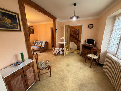 Maison de village - 82 m² - 5 pièces