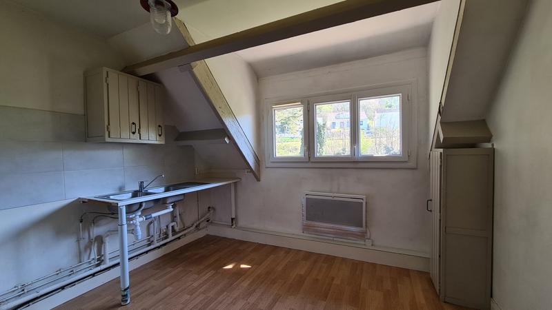 Maison - 285 m² - 13 pièces