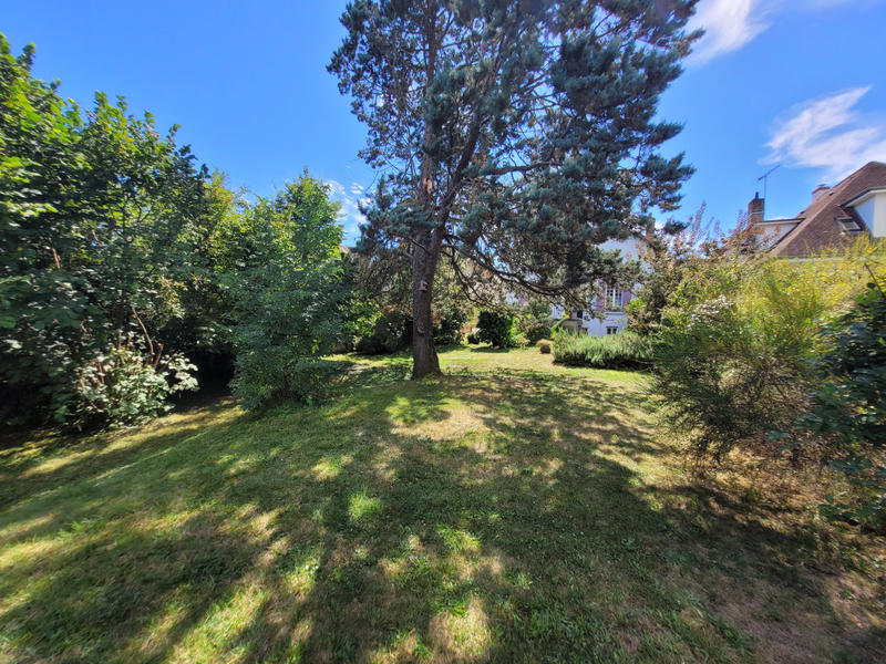 Maison - 178 m² - 5 pièces