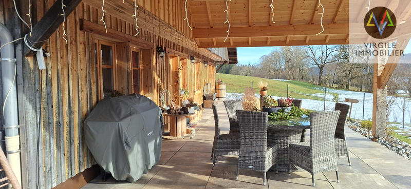 Maison - 151 m² - 6 pièces