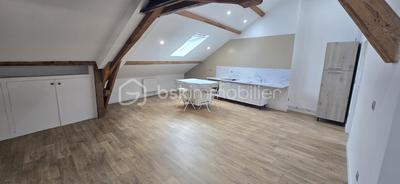Appartement - 98 m² - 3 pièces
