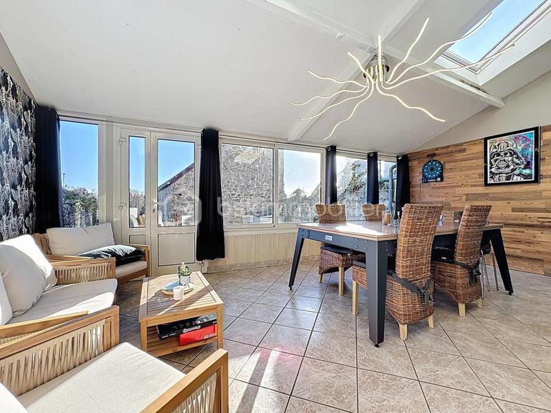 Maison de ville - 94 m² - 4 pièces