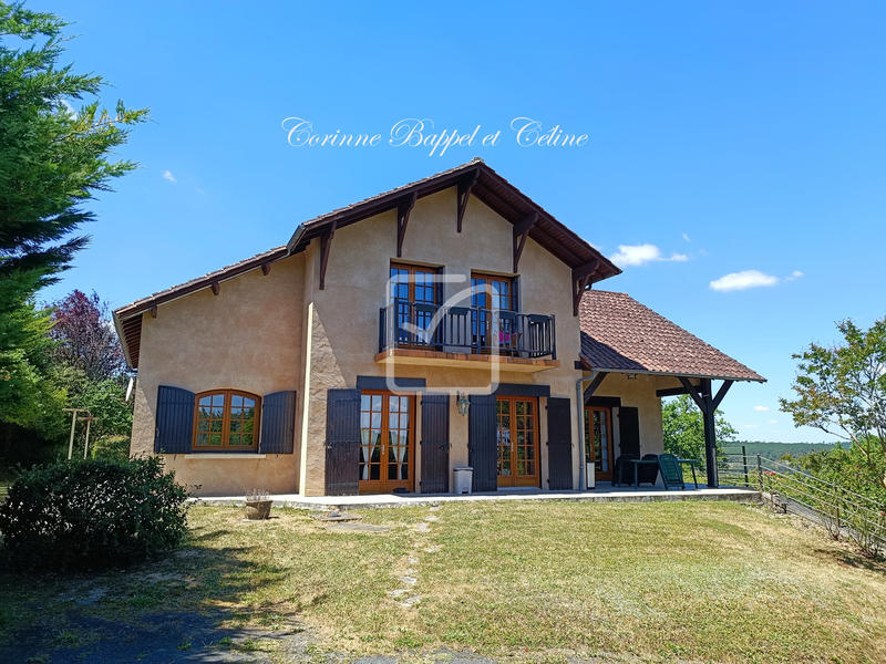 Maison - 172 m² - 5 pièces