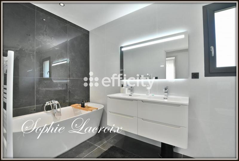 Villa - 135 m² - 5 pièces