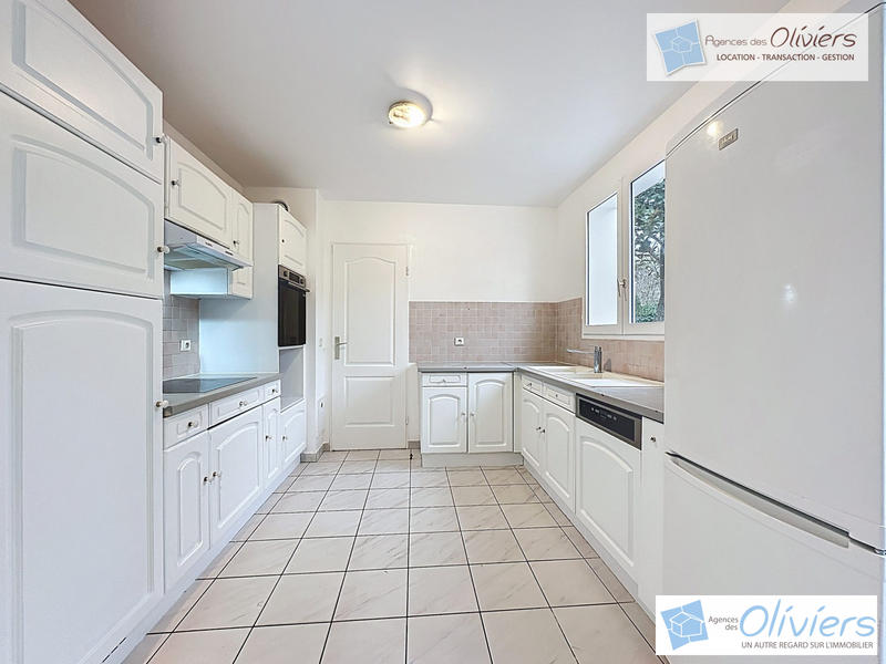 Maison - 159 m² - 7 pièces