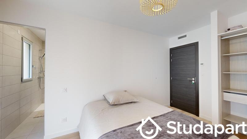 Chambre - 17 m² - 1 pièce