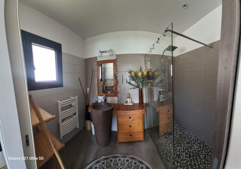 Propriété - 158 m² - 7 pièces