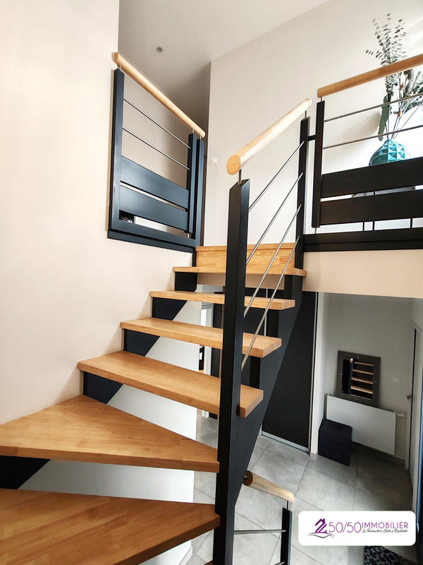 Maison contemporaine - 177 m² - 6 pièces