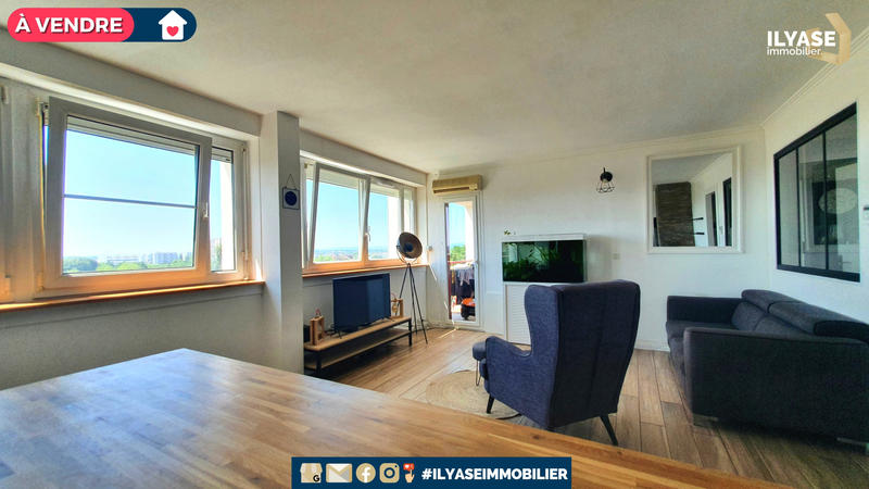 Appartement - 81 m² - 3 pièces