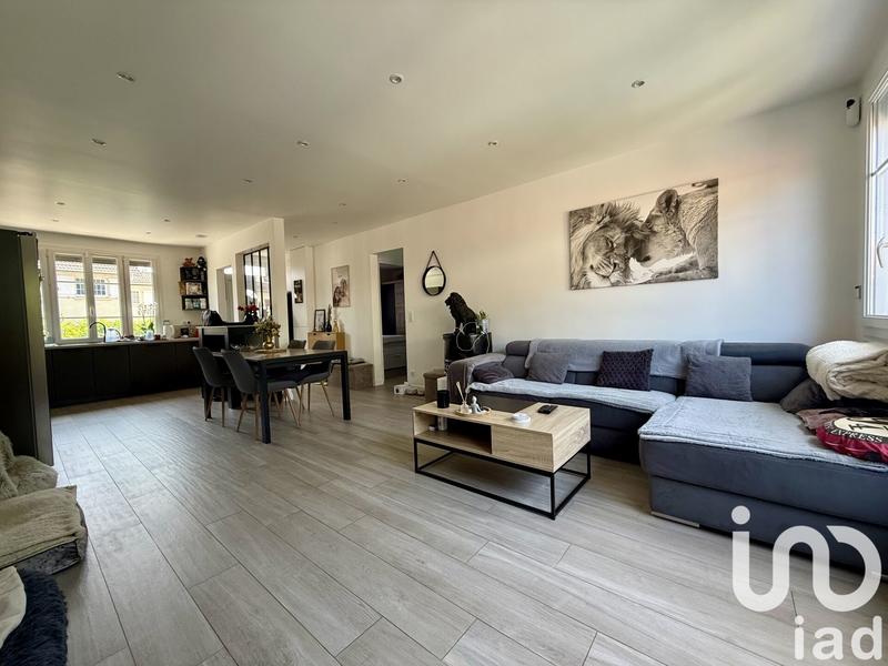 Maison - 93 m² - 4 pièces