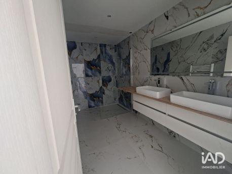 Appartement - 64 m² - 4 pièces