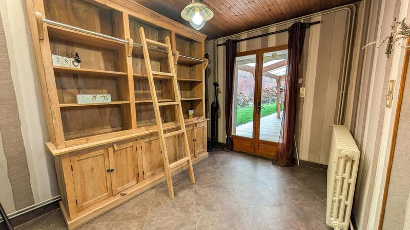 Maison - 167 m² - 8 pièces