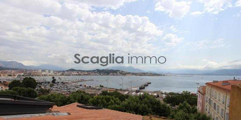 Appartement - 107 m² - 3 pièces