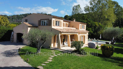 Villa - 210 m² - 7 pièces