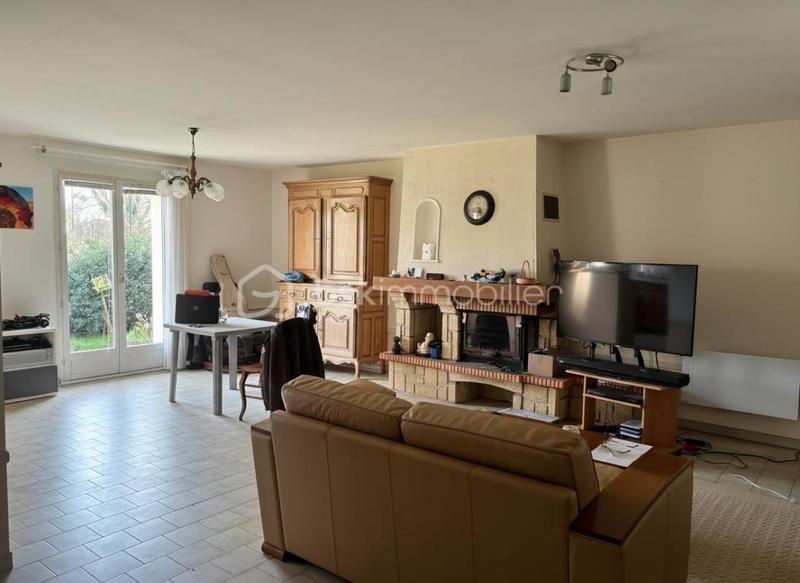 Maison - 88 m² - 4 pièces