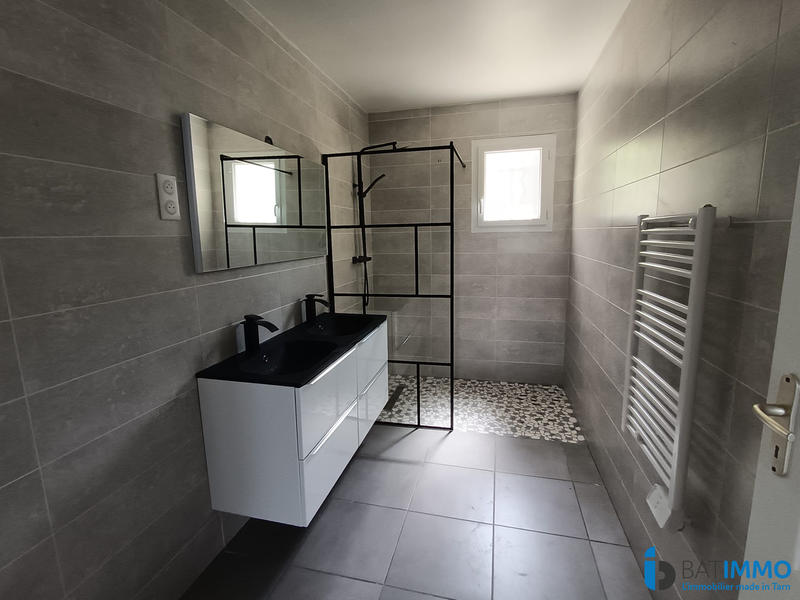 Villa - 90 m² - 4 pièces