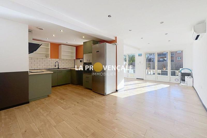 Appartement - 67 m² - 3 pièces