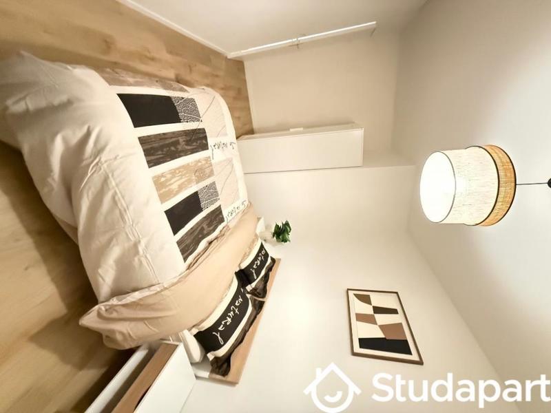 Appartement - 79 m² - 5 pièces