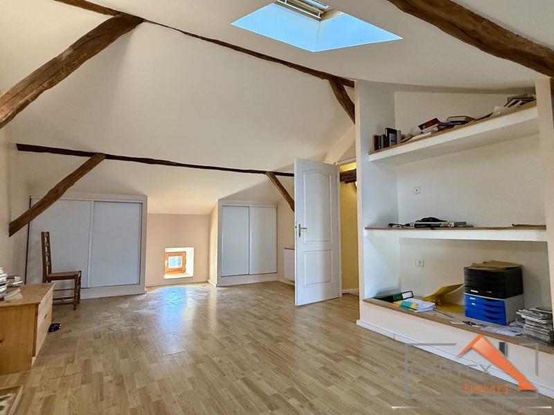 Maison - 149 m² - 6 pièces