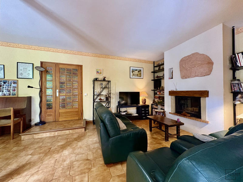 Maison - 178 m² - 7 pièces