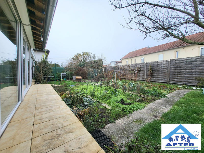 Maison - 140 m² - 6 pièces