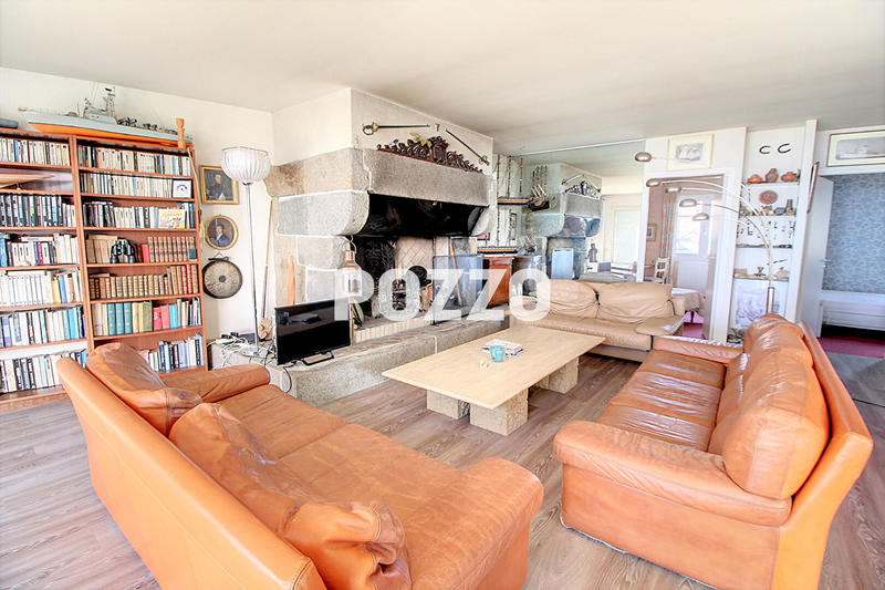 Maison - 140 m² - 7 pièces