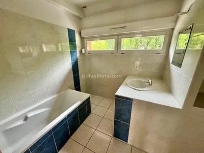 Maison - 103 m² - 5 pièces